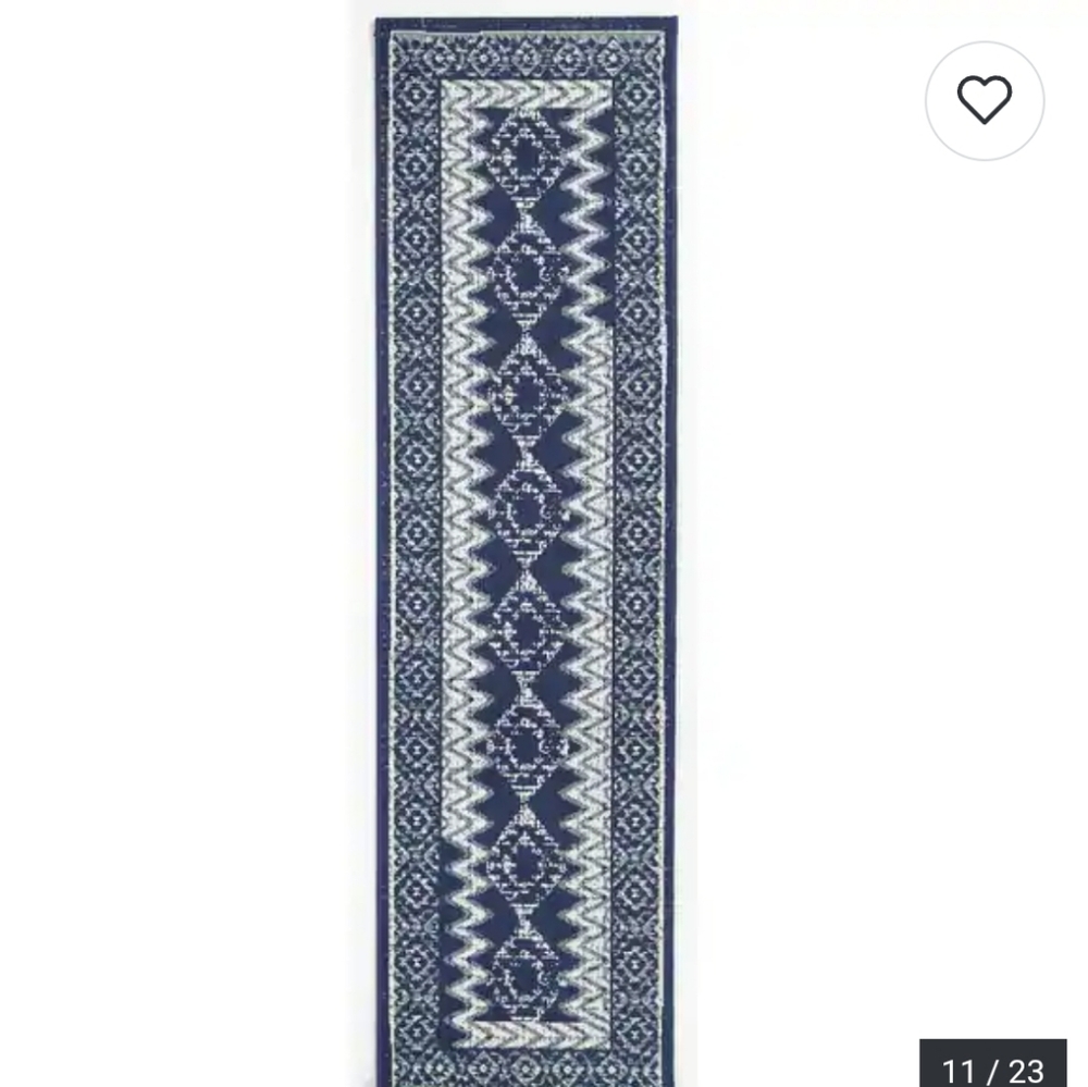 Augusto Border Indoor/Outdoor Rug Runner (2' x 7')